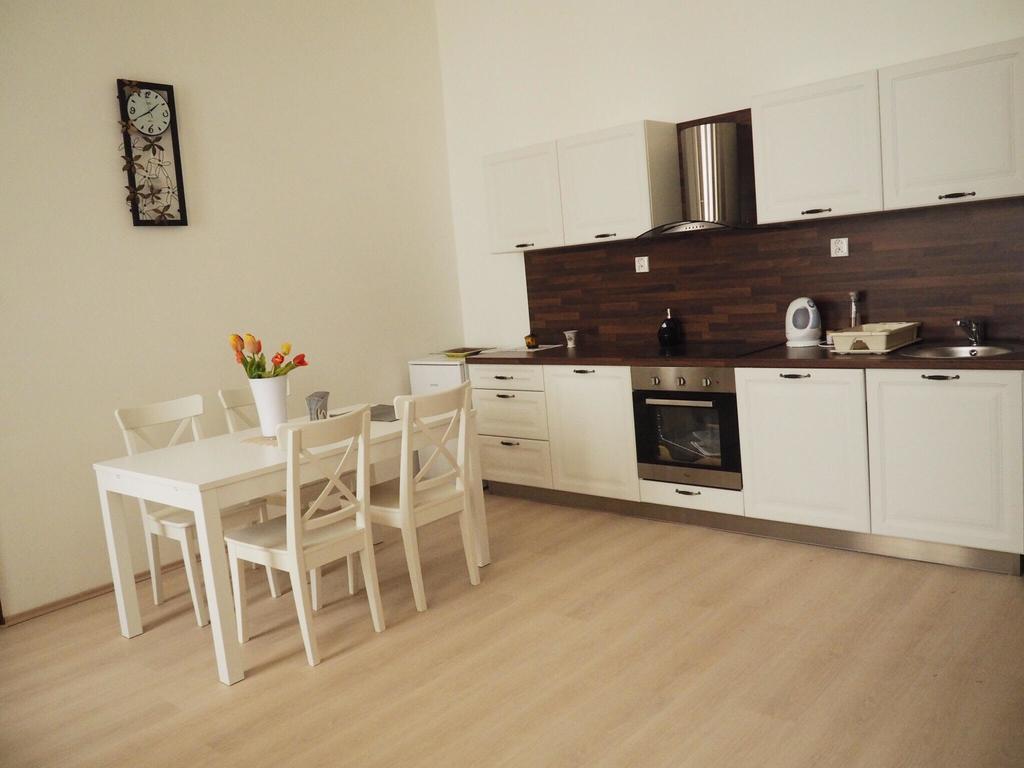 Apartment In Historical Part - Old Town Top Address Bratislava Ngoại thất bức ảnh